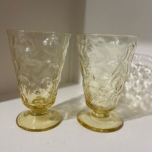 Vintage Glasses El Rancho Gold by Bryce. Perfect condition. Measure 5.5”tall